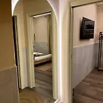 Apartment Falco Deluxe - Elegante Vasca In Naples