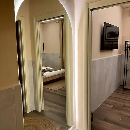 Apartment Falco Deluxe - Elegante Vasca In Naples